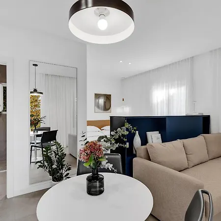 Lili Apartment *